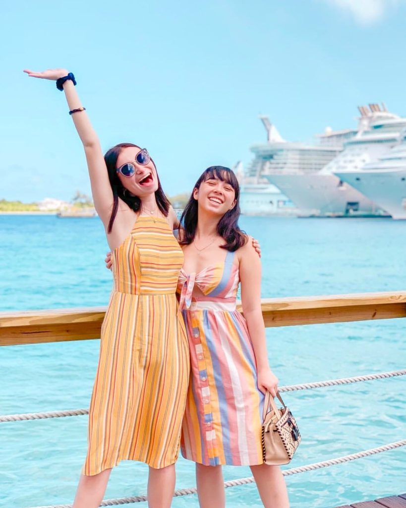 Women at Bahamas Cruise Port